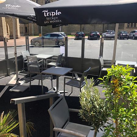 Hotel - Restaurant Au Tonnelier Bergues Ngoại thất bức ảnh