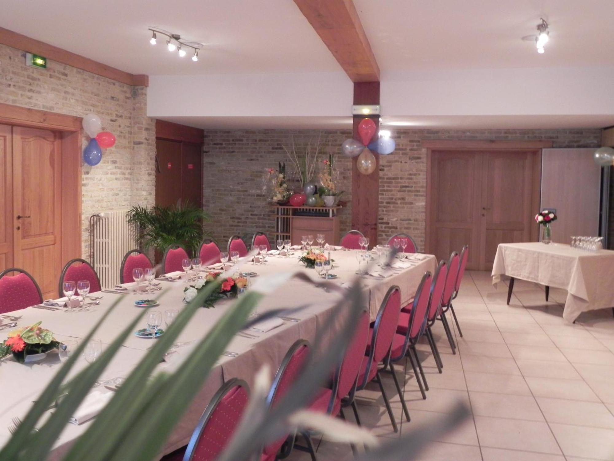 Hotel - Restaurant Au Tonnelier Bergues Ngoại thất bức ảnh