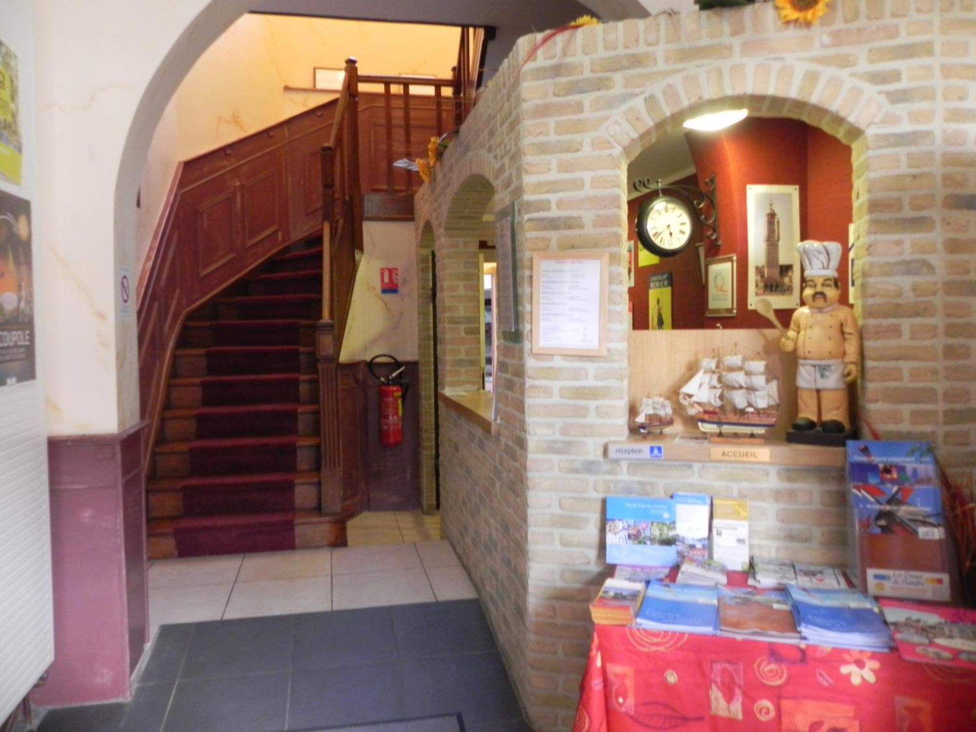 Hotel - Restaurant Au Tonnelier Bergues Ngoại thất bức ảnh
