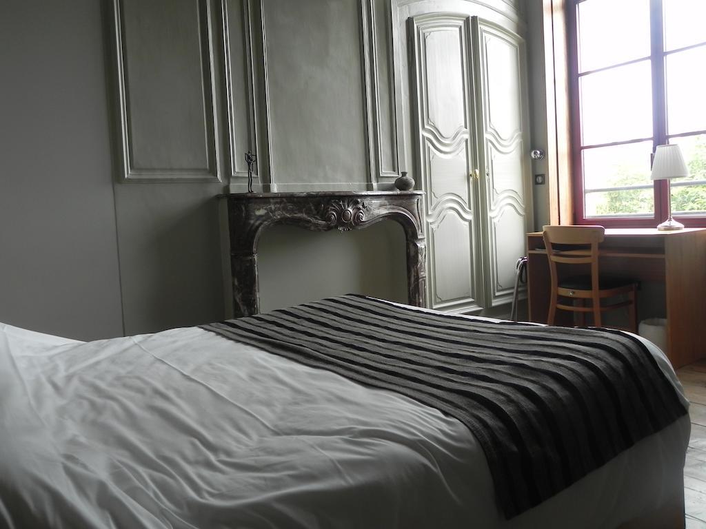 Hotel - Restaurant Au Tonnelier Bergues Phòng bức ảnh