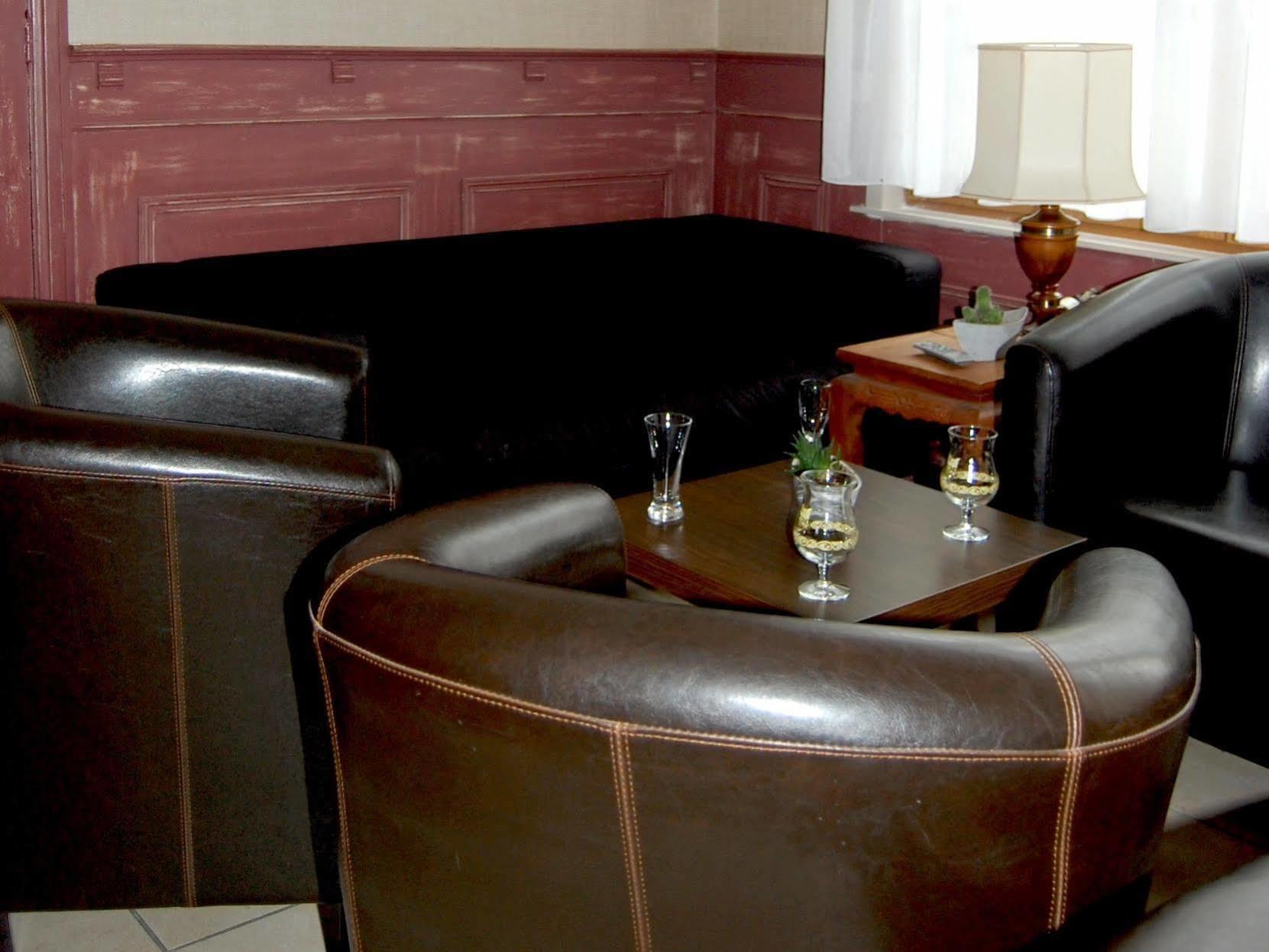 Hotel - Restaurant Au Tonnelier Bergues Ngoại thất bức ảnh
