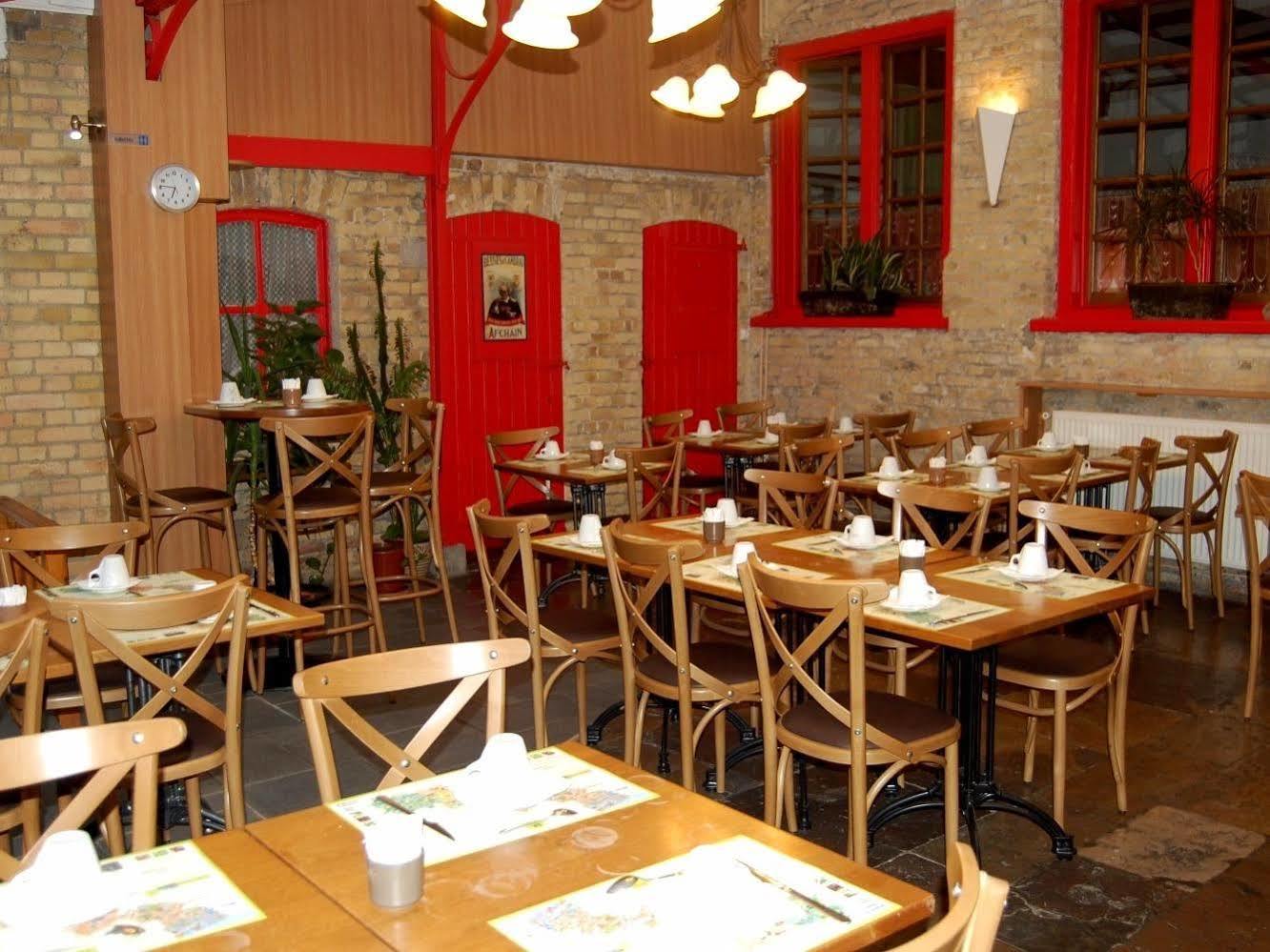 Hotel - Restaurant Au Tonnelier Bergues Ngoại thất bức ảnh